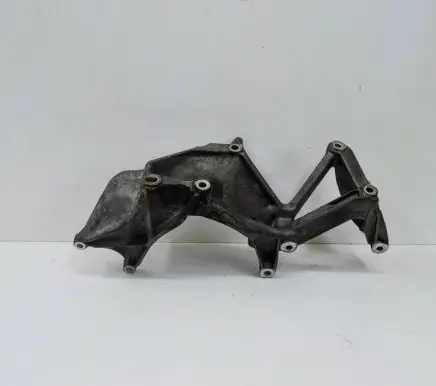 Porsche Cayenne (92A) Generator/alternator bracket 03H260087E