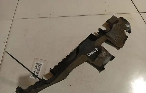 Audi A4 S4 B6 8E 8H Air intake duct part 8E0121284B