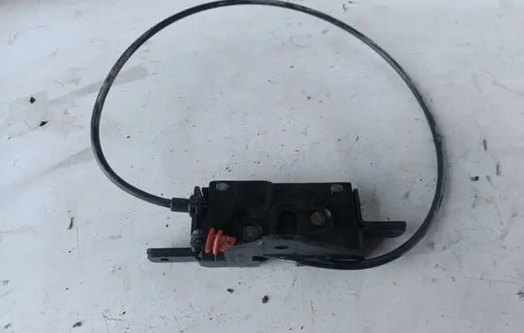BMW X5 E53 Tailgate/trunk/boot lock/catch/latch 8408963
