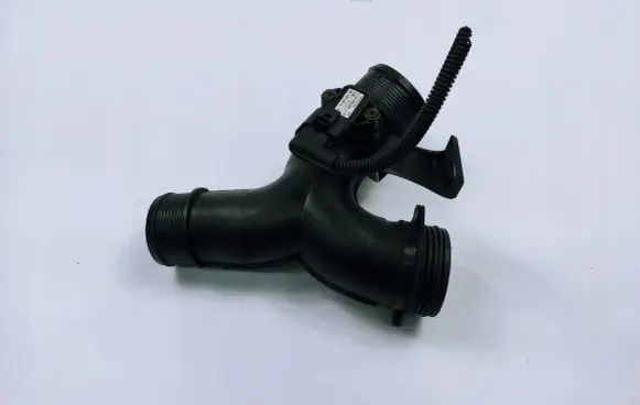 Audi Q7 4L Intercooler hose/pipe 7L6145770G