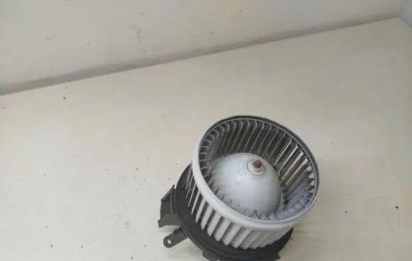 Peugeot Boxer Heater fan/blower 168330100