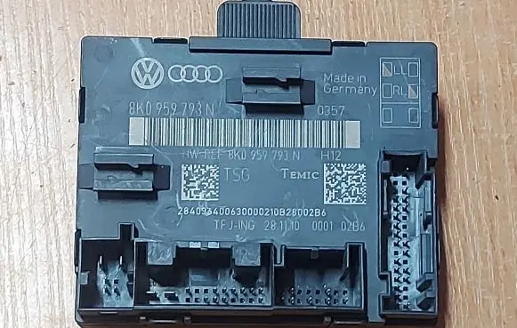 Audi A4 S4 B8 8K Door control unit/module 8K0959793N