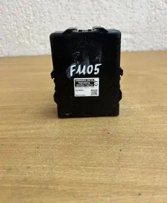 Toyota Prius (XW30) Other devices 8953576010 F1105