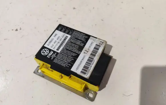 Volkswagen PASSAT B6 Airbag control unit/module 3C0909605F 391121 0H029S2421