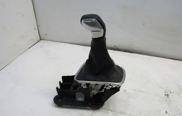 Citroen C3 Gear selector 9808161780