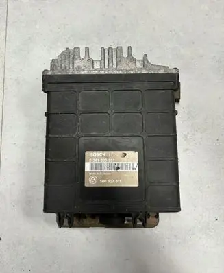 Volkswagen Golf III Engine control unit/module 1H0907311