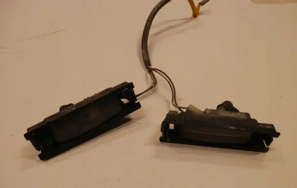Lexus IS 220D-250-350 Number plate light