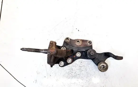 Hyundai Santa Fe Engine mounting bracket