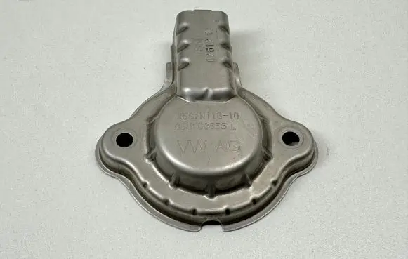 Porsche Panamera (971) Timing chain cover 06M103555 06M103555C X5CN1810