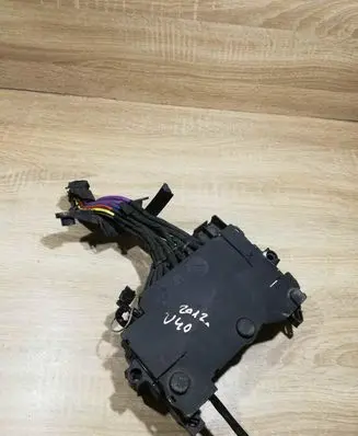 Volvo V40 Positive wiring loom 306591922 E00019240