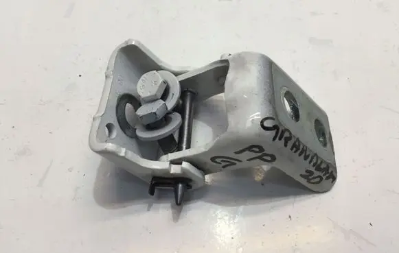 Opel Grandland X Front door upper hinge