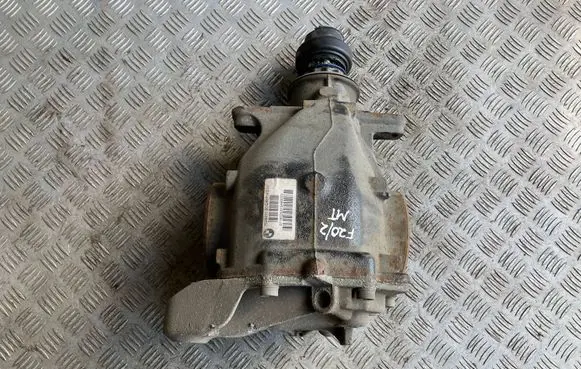 BMW 1 F20 F21 Rear differential 7599411