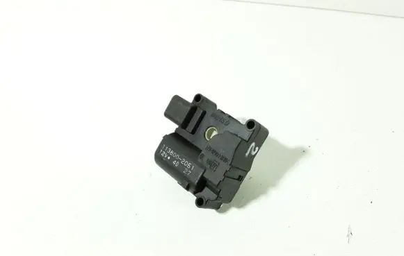 Toyota Corolla Verso E121 Air flap motor/actuator 1138002051