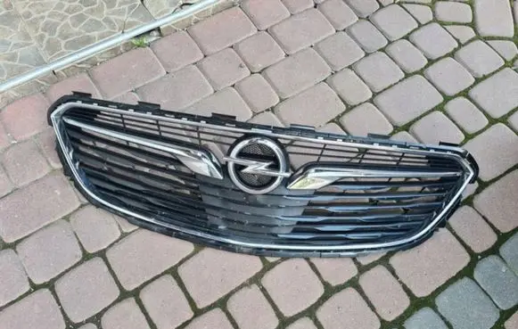 Opel Insignia B ACC Distronic radar sensor grill/trim 878539800000234