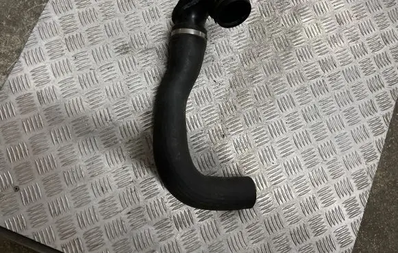 Opel Insignia A Intercooler hose/pipe