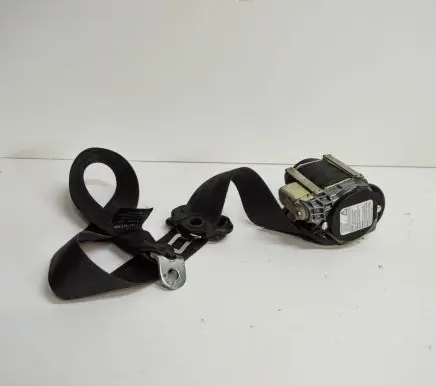 Skoda Octavia Mk2 (1Z) Front seatbelt 1Z0857702C