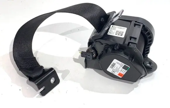 BMW 2 F44 Rear seatbelt 7488773