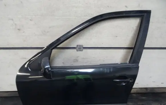 Seat Leon (1M) Rear door