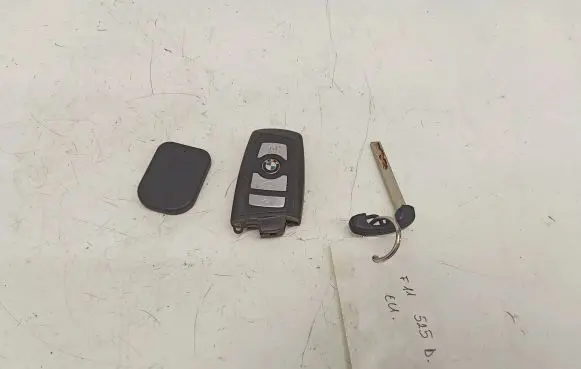 BMW 5 F10 F11 Ignition key/card 