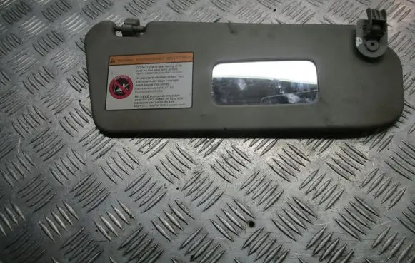 Chevrolet Aveo Sun visor clip/hook/bracket 
