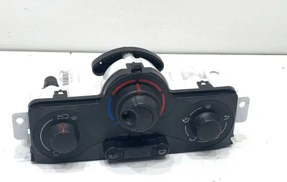 Renault Kangoo II Interior fan control switch 5F2140100