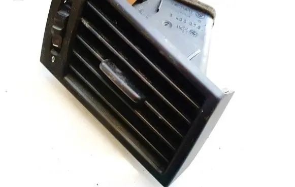 BMW X3 E83 Dash center air vent grill 3400076