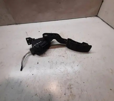 Renault Laguna II Accelerator throttle pedal 8200003392 6PV00811901