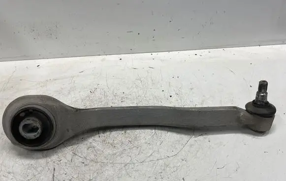 Mercedes-Benz E W211 Front lower control arm/wishbone