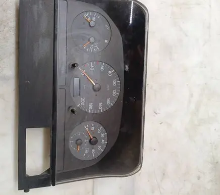 Volkswagen II LT Speedometer (instrument cluster) 2D0919860A 110008848007