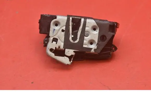 Ford Focus Front door lock FT4A-A21812-BC
