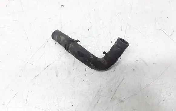 Volkswagen Golf V Engine coolant pipe/hose