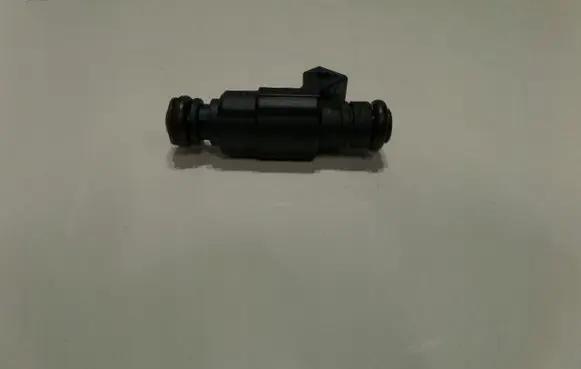 Audi A4 S4 B6 8E 8H Fuel injector 06B133551M