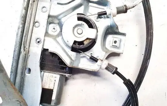 Citroen DS3 Rear door window regulator motor 402218h 0702141411