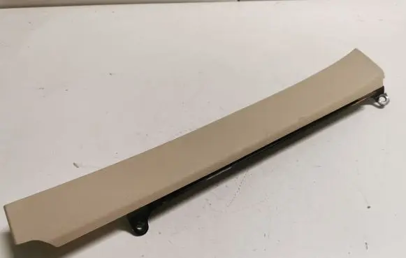 Dashboard lower bottom trim panel