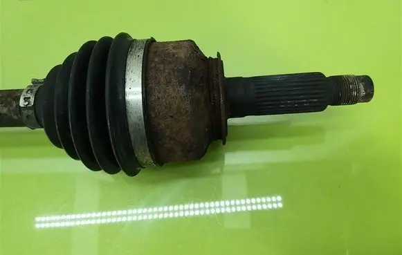 KIA Sorento Front driveshaft
