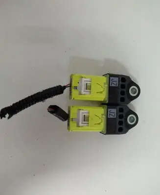 Lexus CT 200H Airbag deployment crash/impact sensor 8983178020