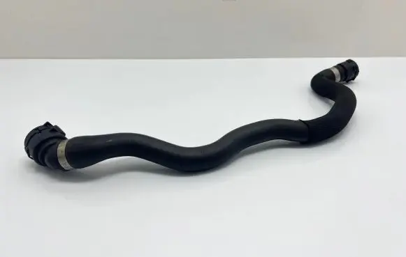 BMW 5 F10 F11 Engine coolant pipe/hose 1216881483 805796