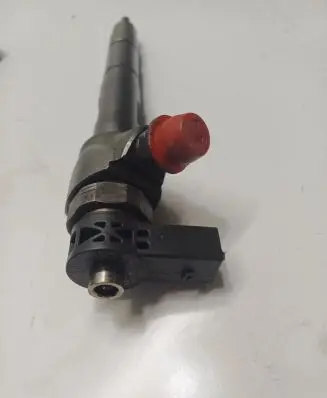 Skoda Octavia Mk3 (5E) Fuel injector 04L130277AJ