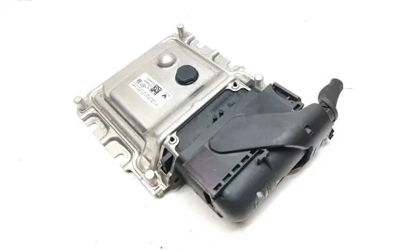 Renault Trafic III (X82) Adblue control unit 237G00049R 237G00001R 0281032615