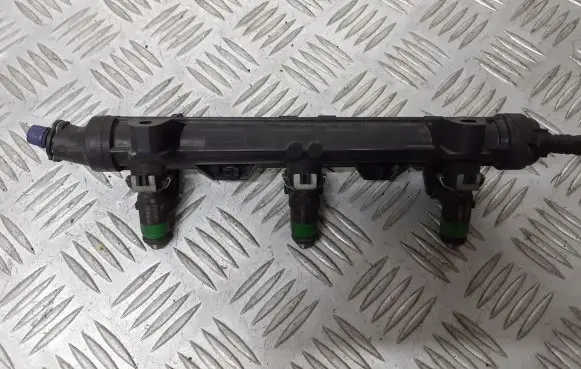 Seat Ibiza III (6L) Fuel main line pipe 03E133320