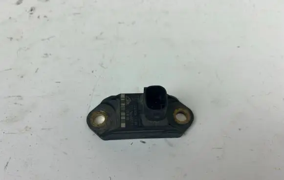 Porsche Panamera (970) Airbag deployment crash/impact sensor 97060611101 15179200771
