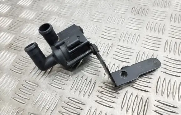 Volkswagen Golf VI Electric auxiliary coolant/water pump 5N0965561 5N0121093A