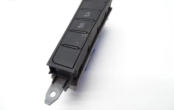 Volkswagen PASSAT B7 Fog light switch 3AC927137Q