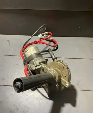 Toyota Avensis T270 Electric power steering pump 4525005590 2X021357
