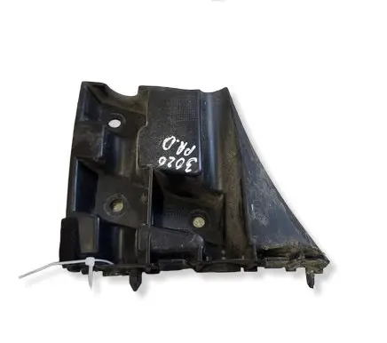 Volvo V40 Front bumper mounting bracket 31395102