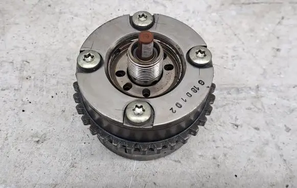 Mercedes-Benz C W205 Camshaft pulley/ VANOS A1770502401