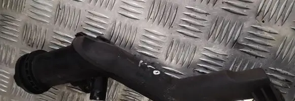 Volvo V50 Oil fill pipe 