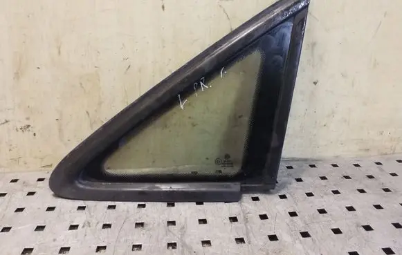 Volkswagen Touran I Front triangle window/glass 43R00048