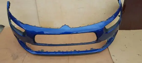 Citroen C4 II Picasso Front bumper 99890651