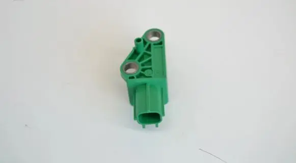 Audi A4 S4 B8 8K Airbag deployment crash/impact sensor 1K0909606C